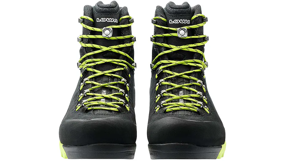 Bota de Montaña Cervino GTX Mid Black/Lime Lowa 4