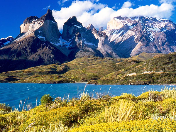 Circuito W o O en Torres del Paine: cuál hacer, reservas, temporada 2026-2027 y qué llevar
