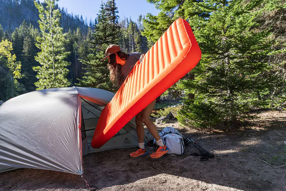 Colchoneta Inflable NeoLoft Therm-A-Rest 6