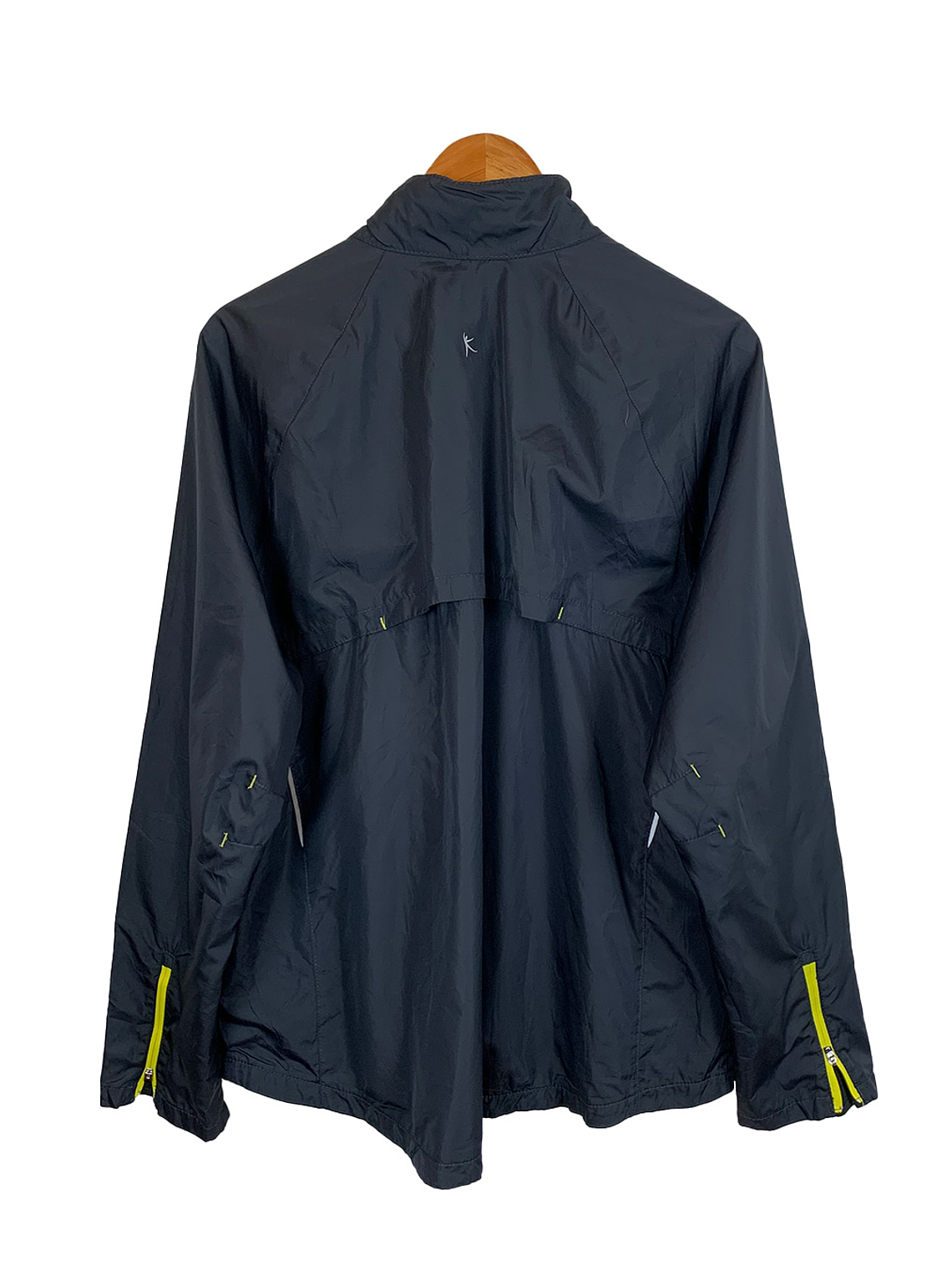 Cortaviento (2XL mujer) 2