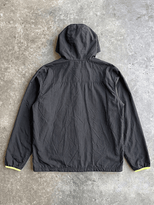 Cortaviento (XL · Hombre)