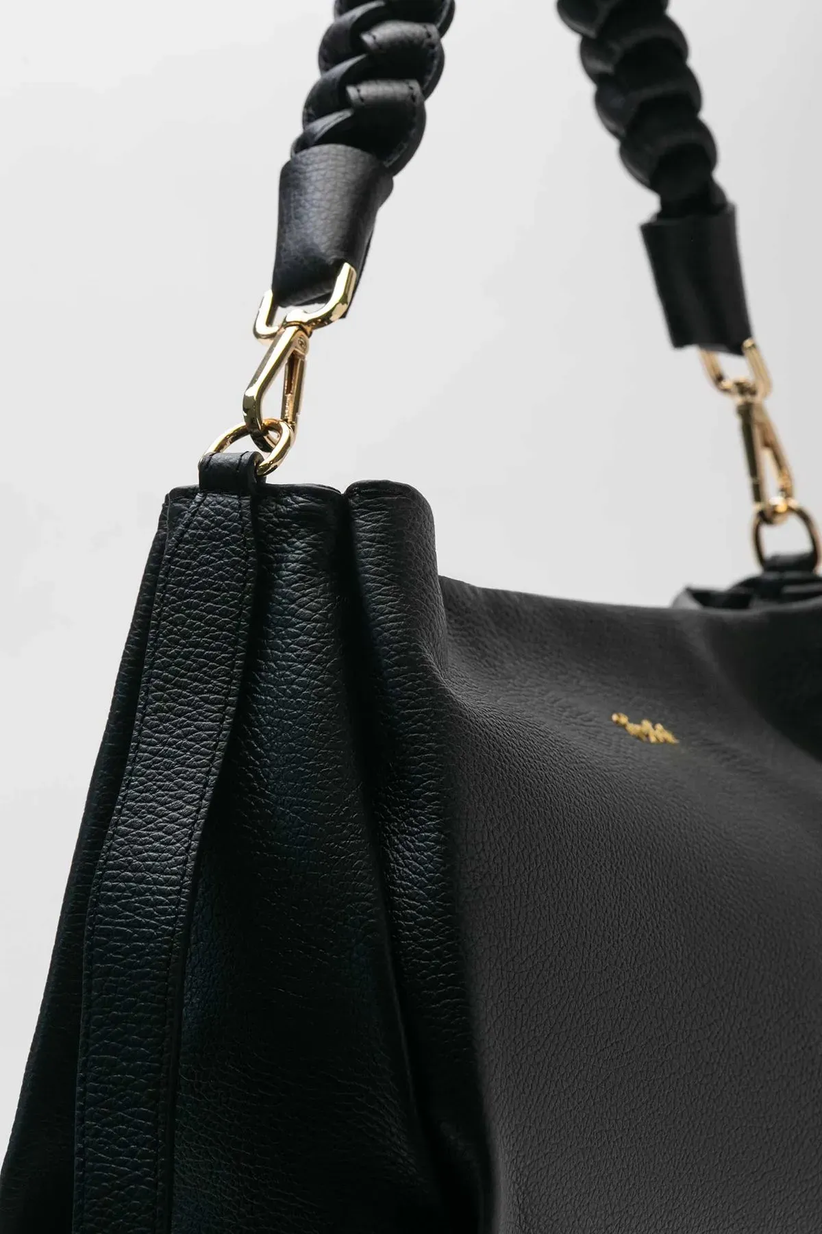 CARTERA CUERO TRENZA FLOW 3