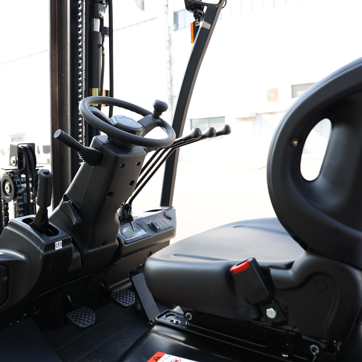 Grúa Horquilla Diesel 2.5 tons 3 mt promo 8