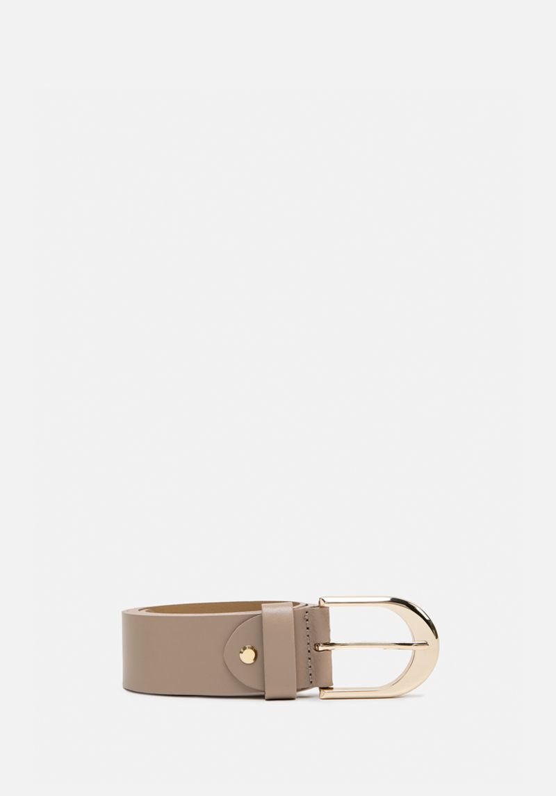 Essential CORREA GOLDEN CURVE 1