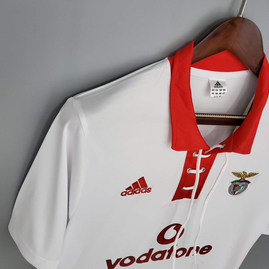 BENFICA II 04/05 HOMBRE (RETRO) 2