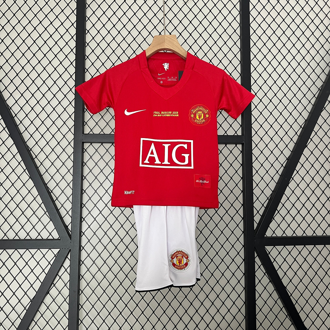MANCHESTER UNITED ESPECIAL FINAL CHAMPHIONS LEAGUE I 07/08 CONJUNTO INFANTIL (RETRO) 1