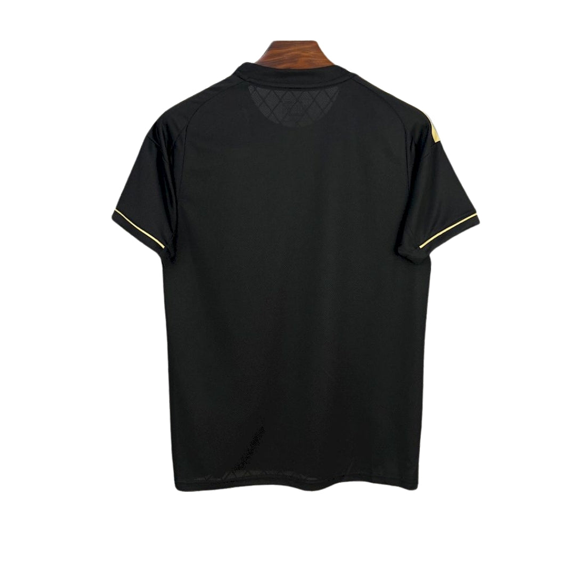 LIVERPOOL EDICIÓN ESPECIAL DORADO 25/26 HOMBRE 2