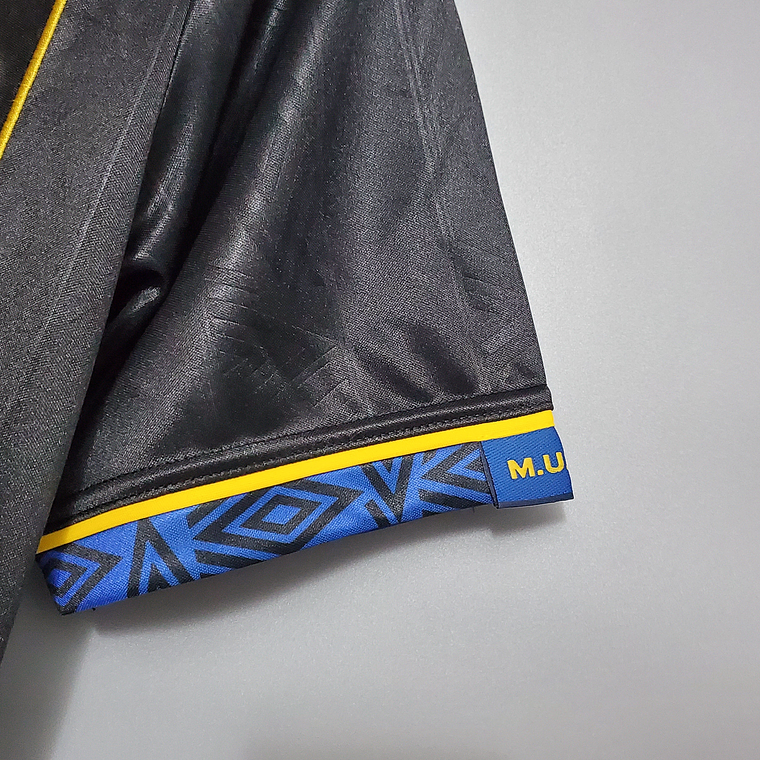 MANCHESTER UNITED II 93/95 HOMBRE (RETRO) 6