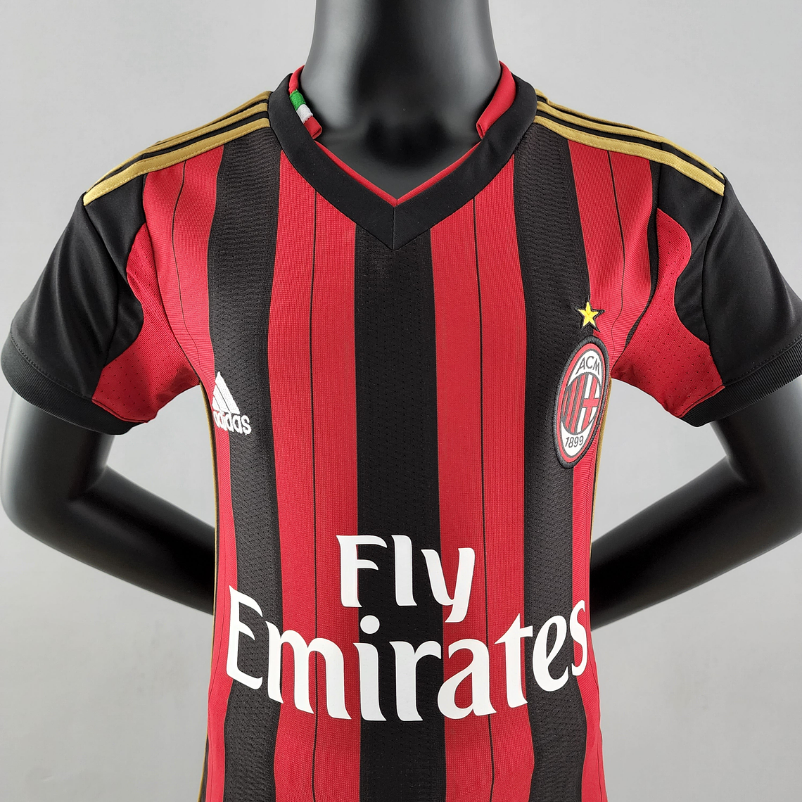 MILAN I 14/15 (RETRO) CONJUNTO INFANTIL 3