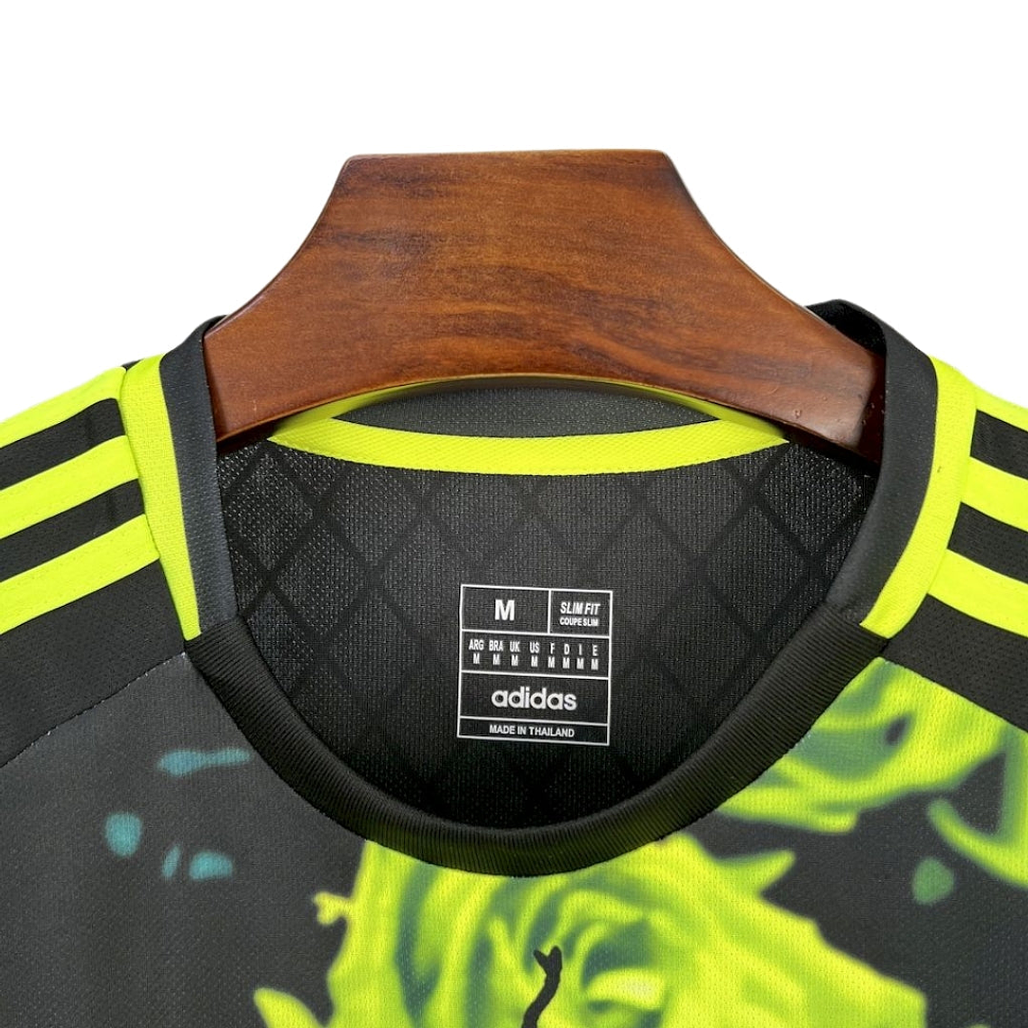 REAL MADRID EDICIÓN ESPECIAL VERDE 25/26 HOMBRE 4