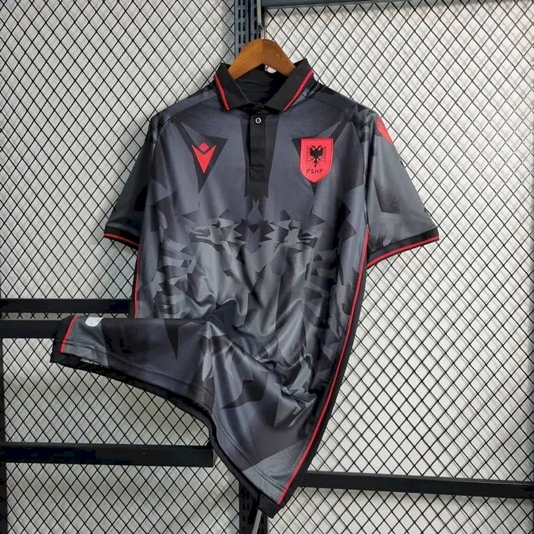 ALBÂNIA III 24/25 HOMBRE 2