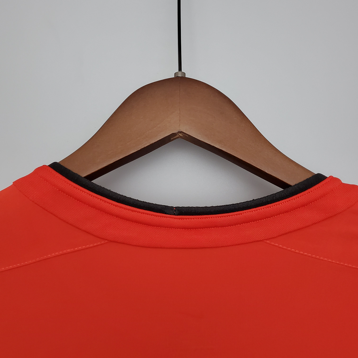 MANCHESTER UNITED I 02/03 HOMBRE (RETRO) MANGA LARGA 8