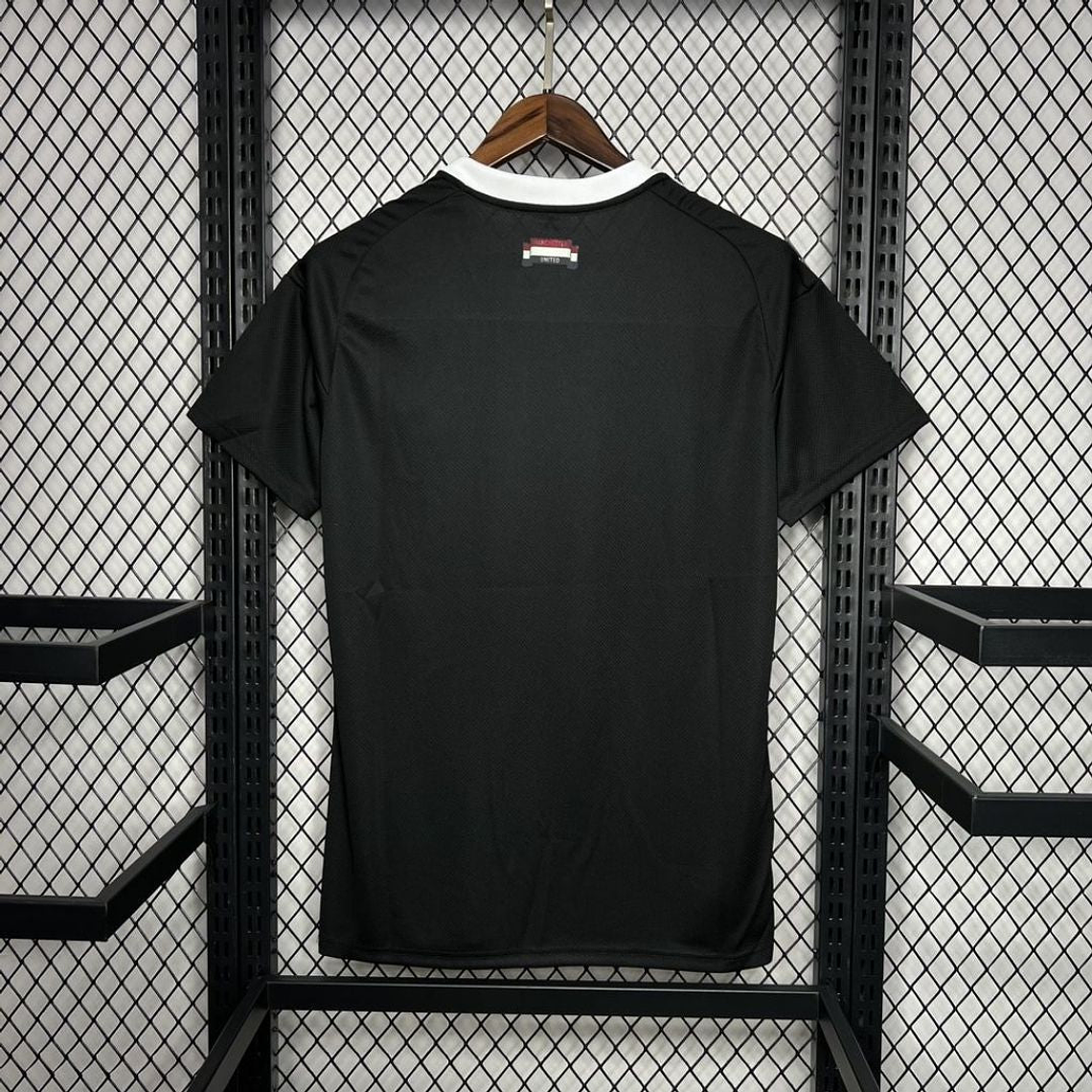 MANCHESTER UNITED PORTERO VI 24/25 HOMBRE 3