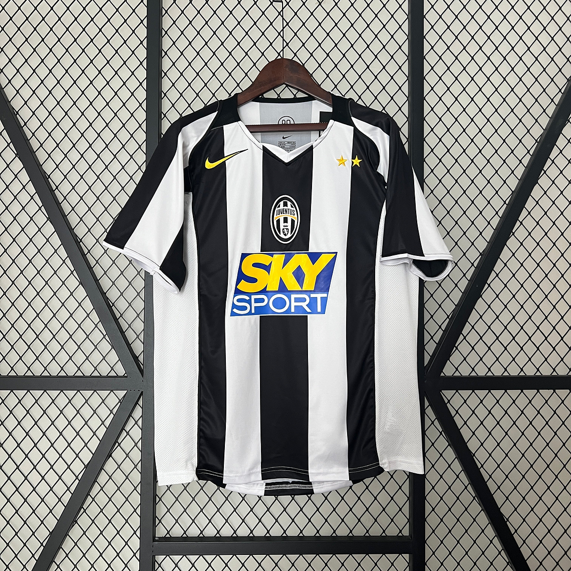 JUVENTUS I 04/05 HOMBRE (RETRO) 1
