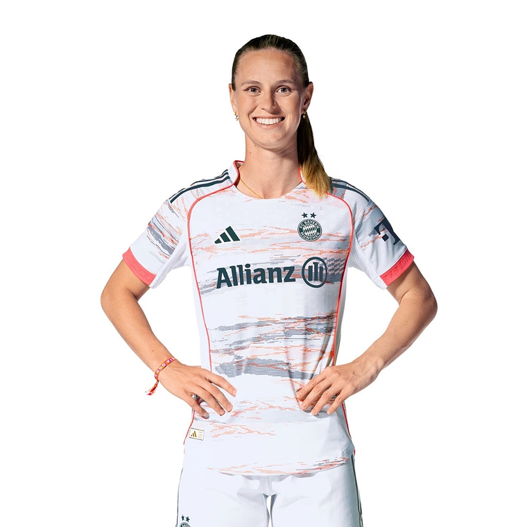 BAYERN MUNICH II 25/26 MUJER 3