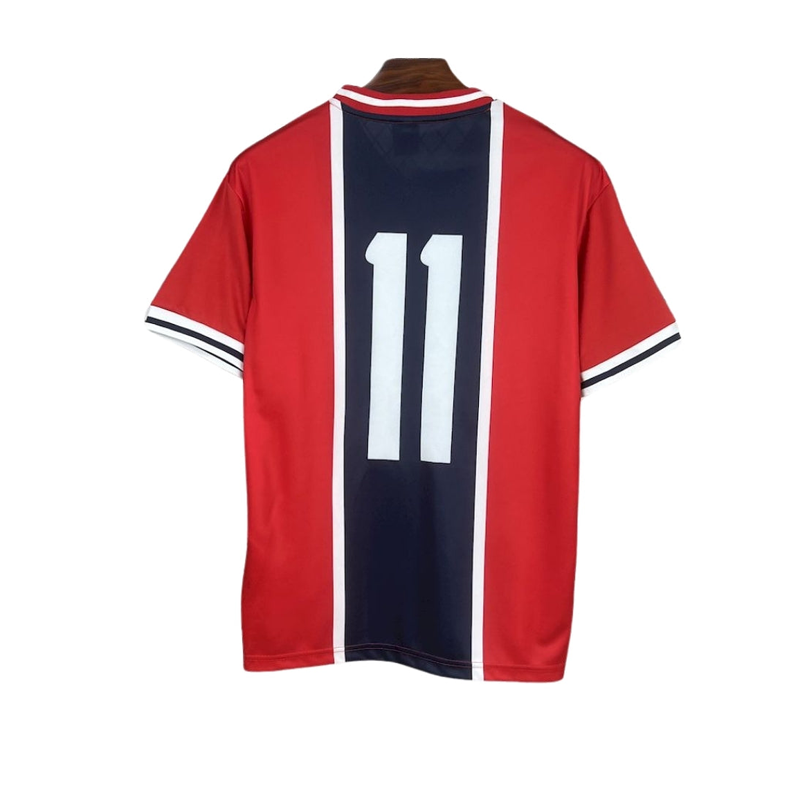 PSG I 1975 HOMBRE (RETRO) 2