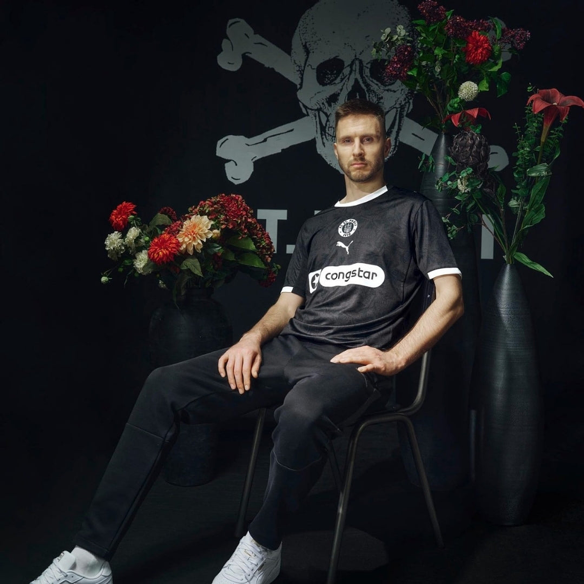 ST PAULI III 25/26 HOMBRE 3