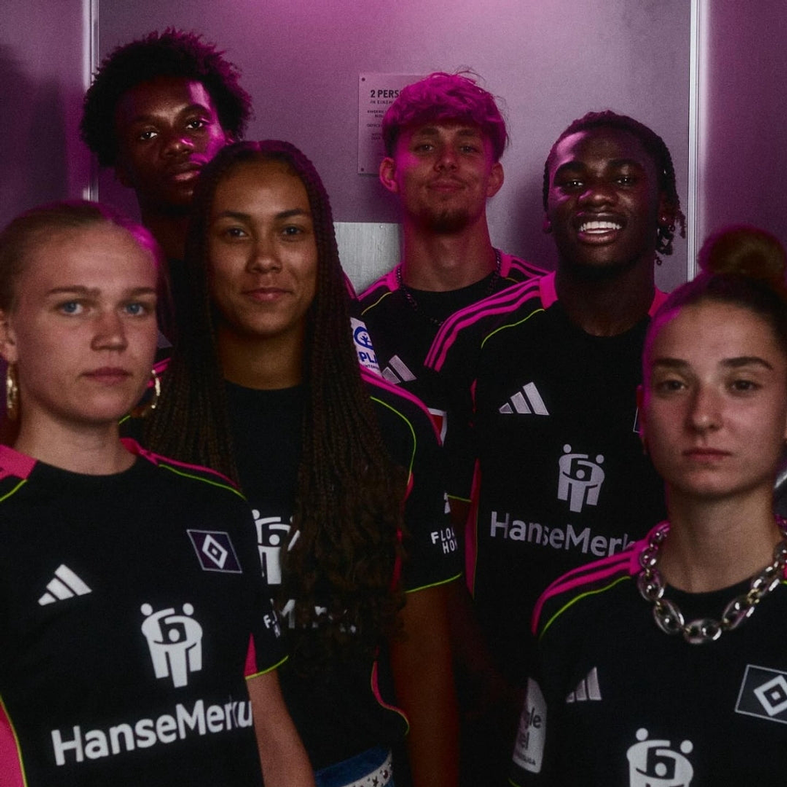 HAMBURGO III 25/26 HOMBRE 3