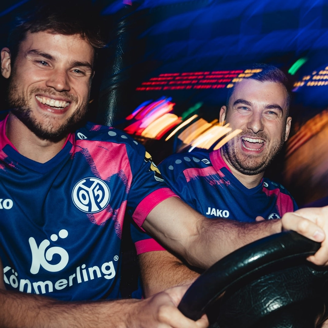 MAINZ 05 II 25/26 HOMBRE 4