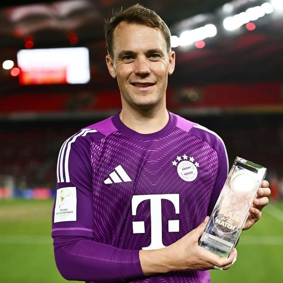 BAYERN MUNICH IV PORTERO 25/26 HOMBRE 2