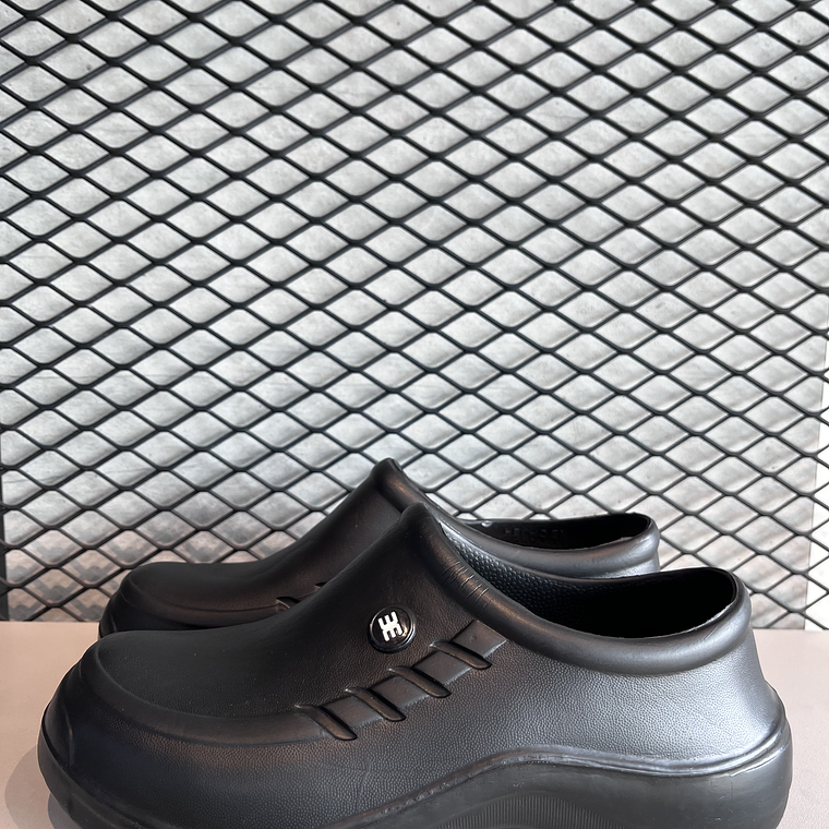 Zueco Evacol Antideslizante Color: Negro Ref. 08040 3