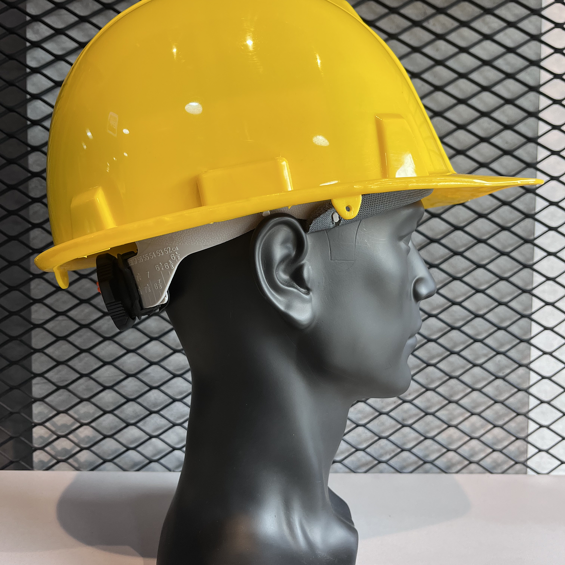 Casco Armadura Dieléctrico con Rachet 4 Puntos de Apoyo Amarillo Ref. A1300 3