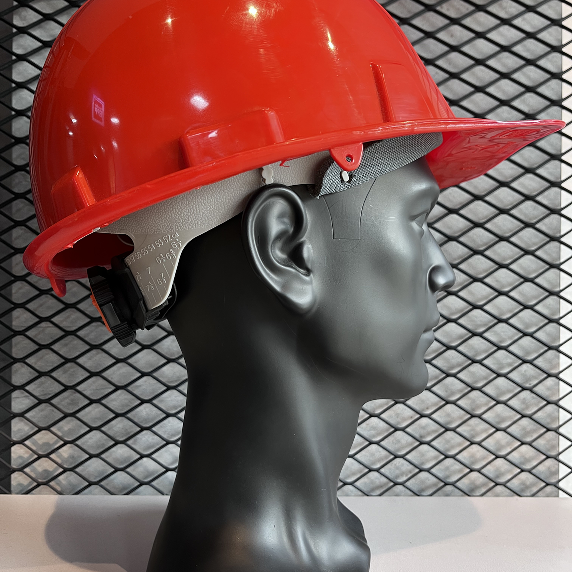 Casco Armadura Dielectrico con Rachet 4 Puntos de Apoyo Rojo Ref. A1300 2