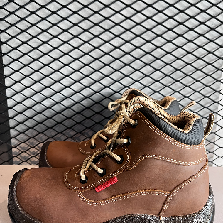 Bota Kondor Seguridad Cuero Encerado Ref. 705309 2