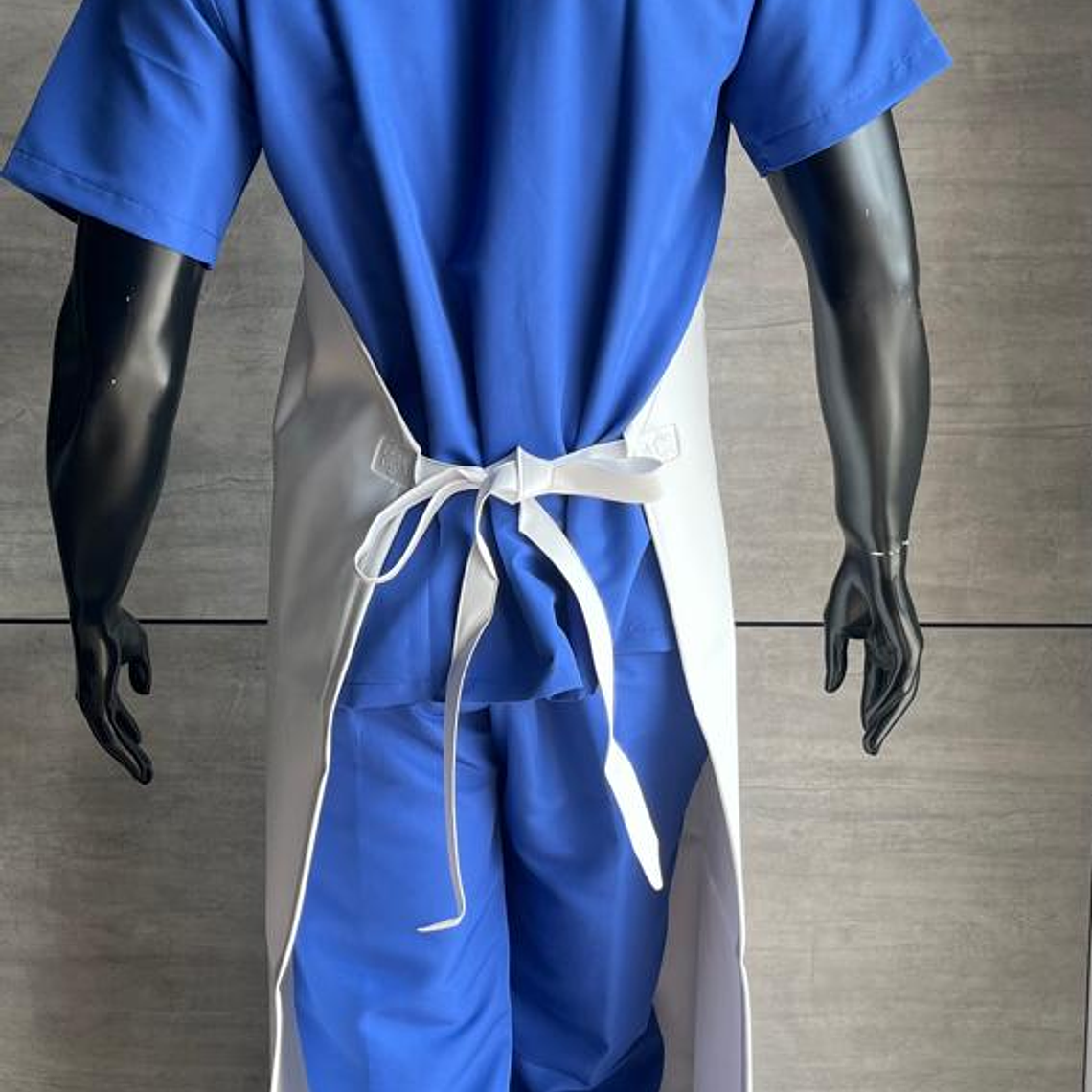 Delantal Impermeable Grande Blanco Ref. 2515 2