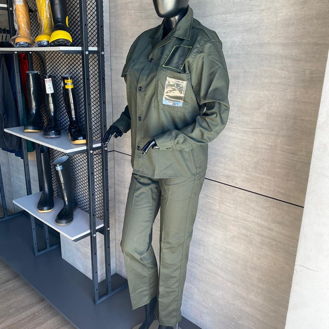 Overol Camisa y Pantalón Verde Militar Ref. 100160 *Saldo Últimas Unidades 3