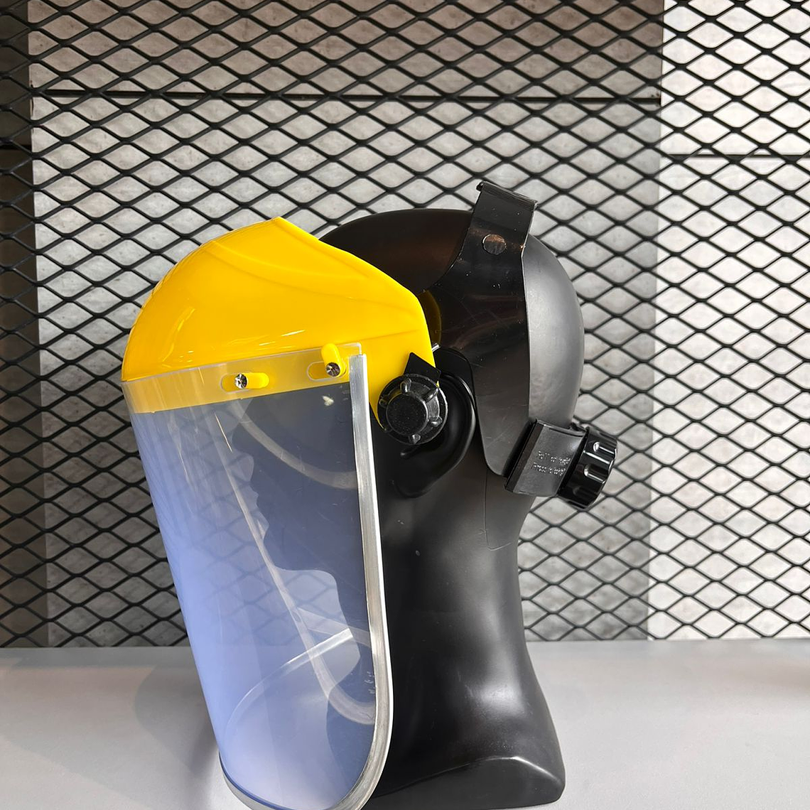 Careta Esmerilar SISO con Ribete Ref. M5002A 1