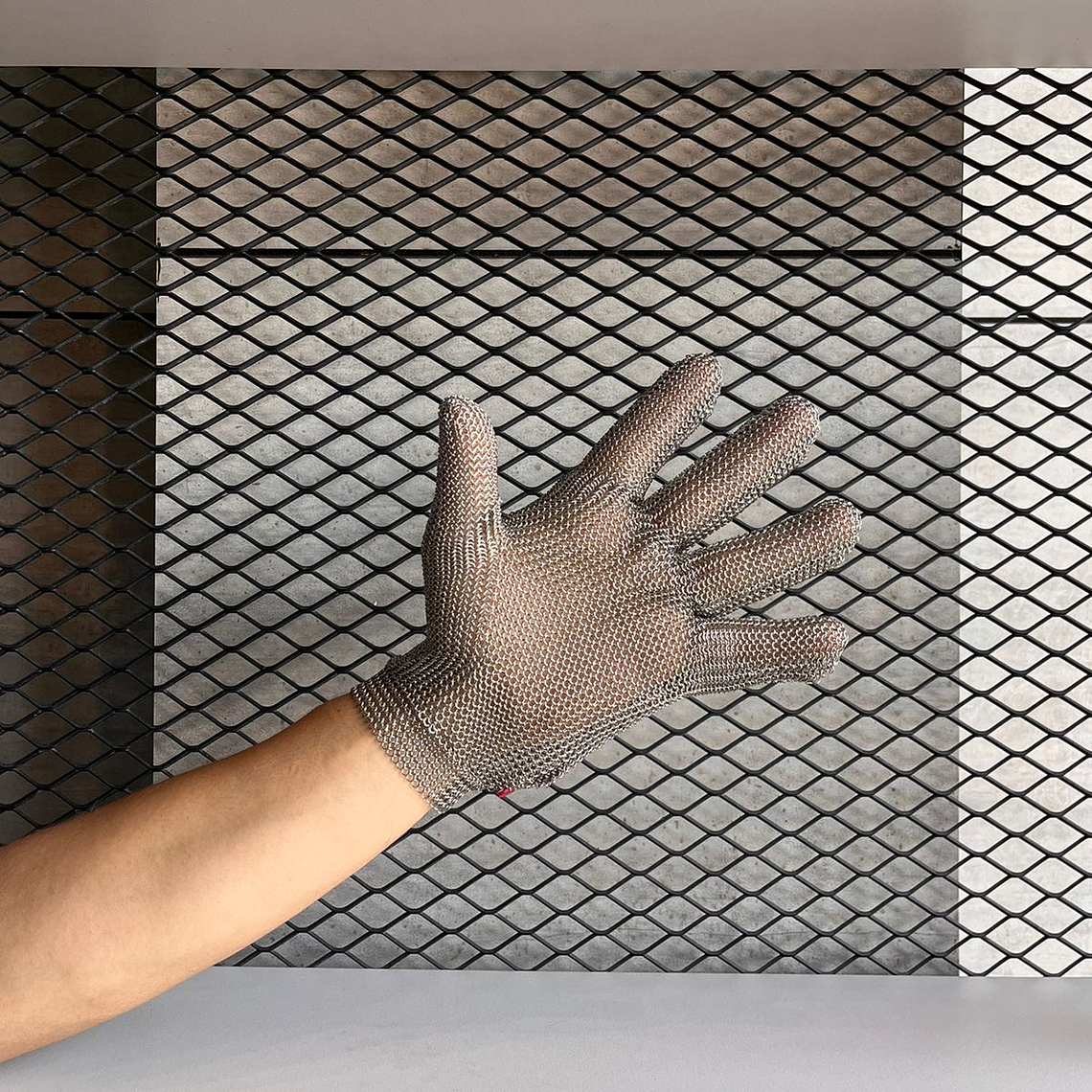 Guante de Malla en Acero Inoxidable Unidad Ref. 7001  2