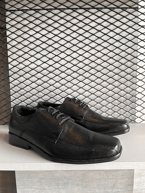 Zapato Caballero Negro Amarrar Cuero con Costura Adelante Ref. 1221
