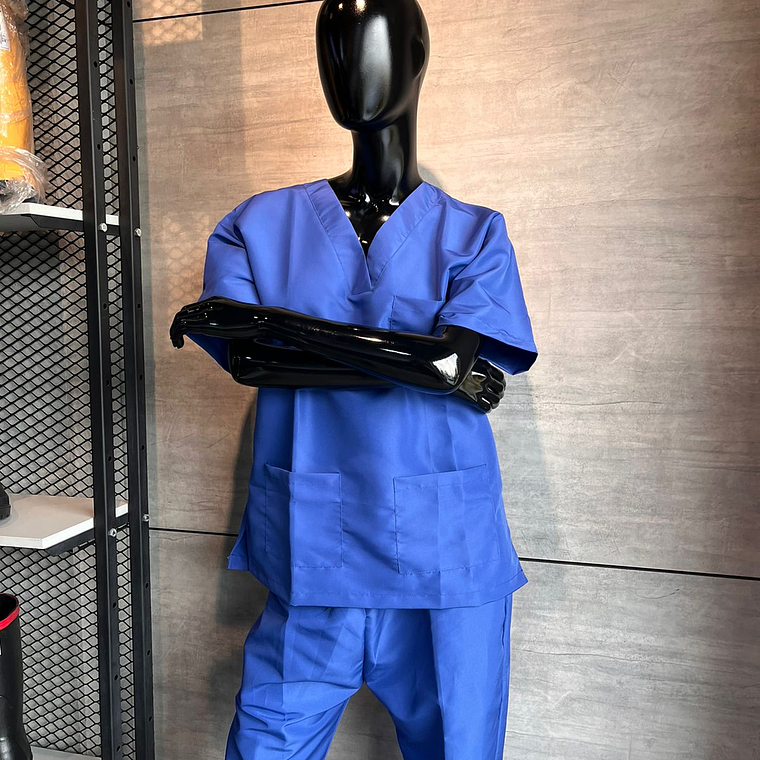 Uniforme Antifluido Cuello V Azul Ref. 170280 2