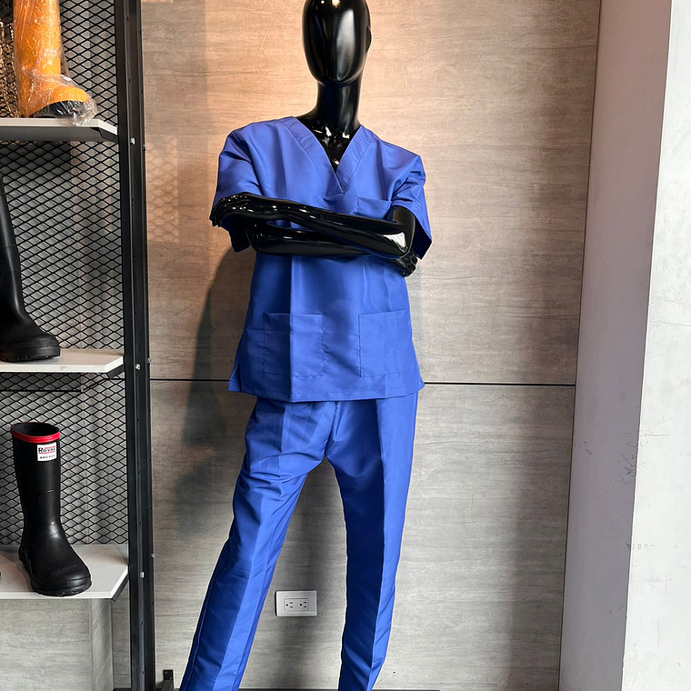 Uniforme Antifluido Cuello V Azul Ref. 170280 5