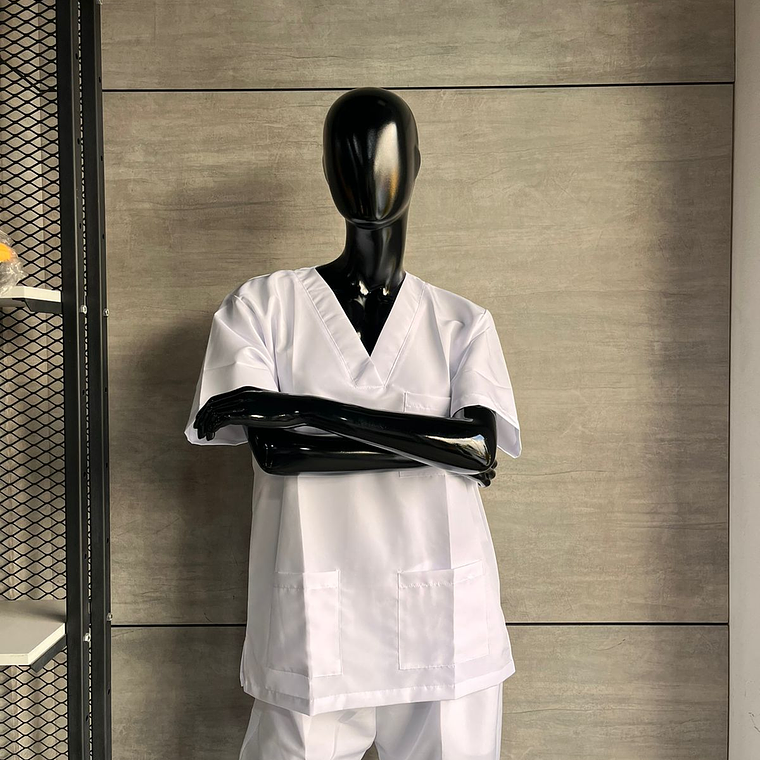 Uniforme Antifluido Cuello V Blanco Ref. 170220 1