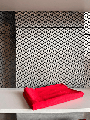 Bayetilla Roja Longitud 70 cms por 100 cms. Ref. 180310