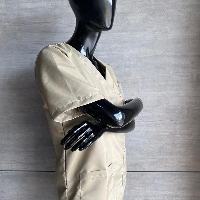 Uniforme Antifluido Cuello V Color Beige Ref. 170270 2