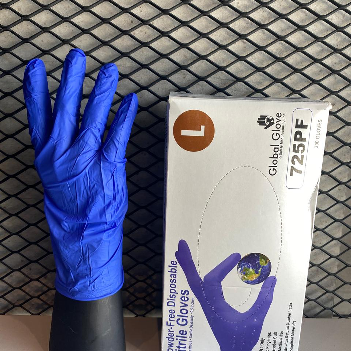 Caja Global Guante de Nitrilo x 300 Und Azul . Ref 725PF 3