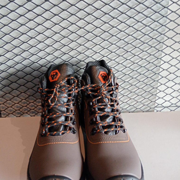 Botín de Seguridad Café Tech Base Steel Series Ref. 5003  3