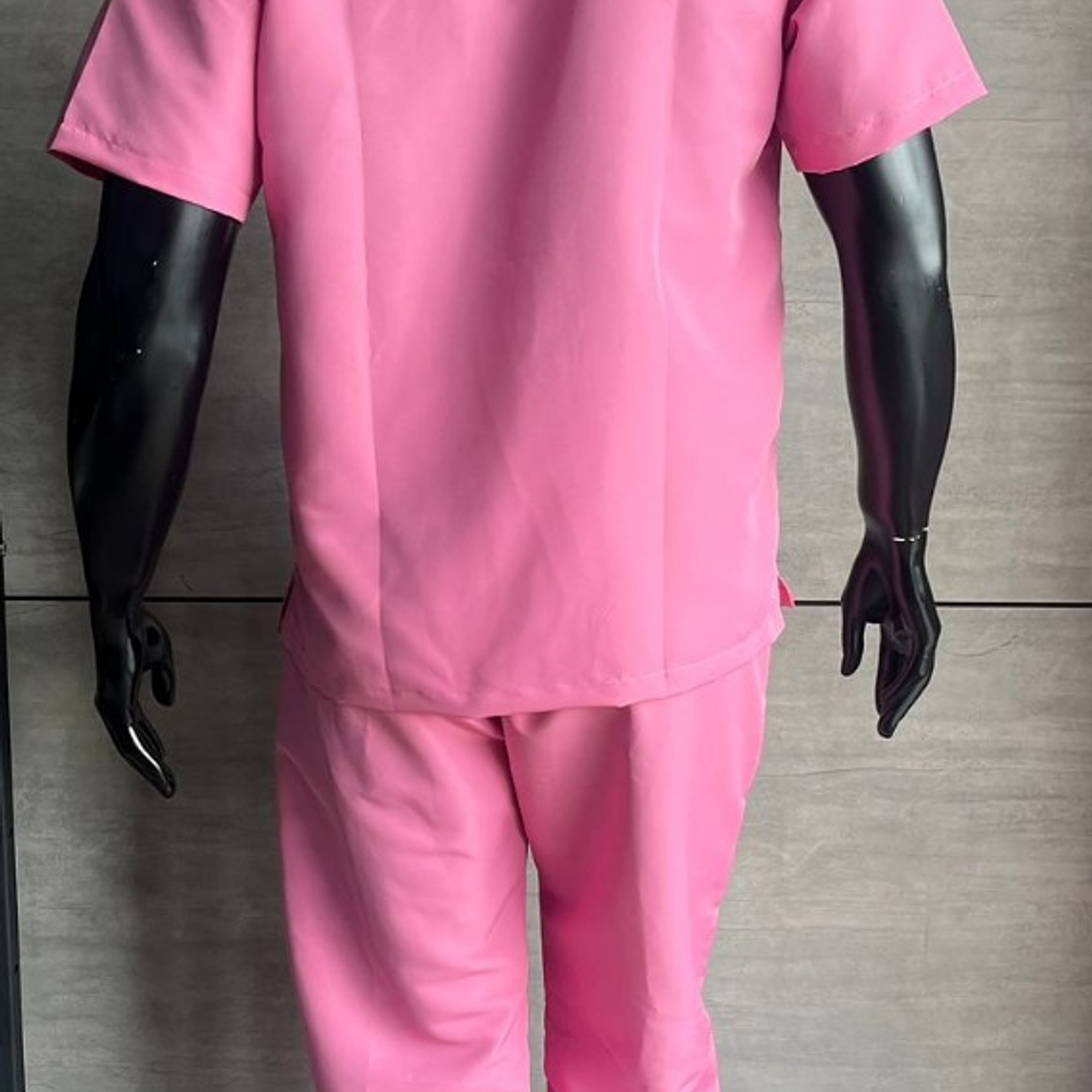 Uniforme Antifluido Cuello V Color Rosado Ref. 170270 Últimas unidades 3