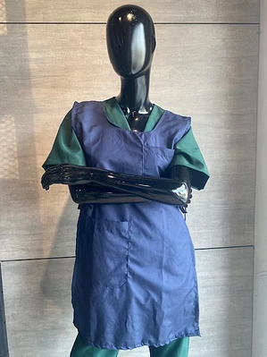 Delantal Dacrón Azul Oscuro Ref. 180120