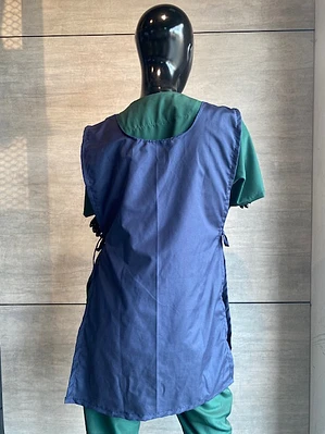 Delantal Dacrón Azul Oscuro Ref. 180120