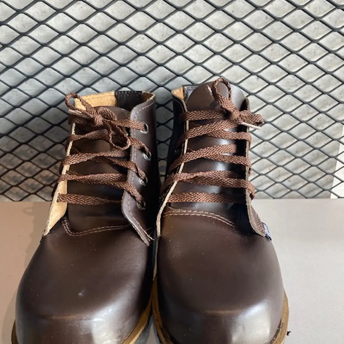 Bota Alpaca sencilla Lisa Cafe Ref. 5523 2