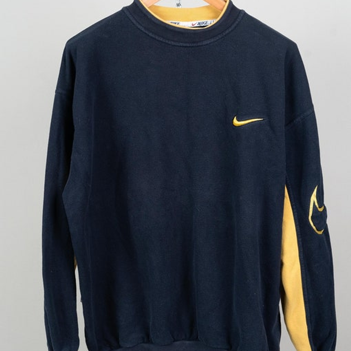 Fardo Poleron sin Gorro Segunda 20KG  3