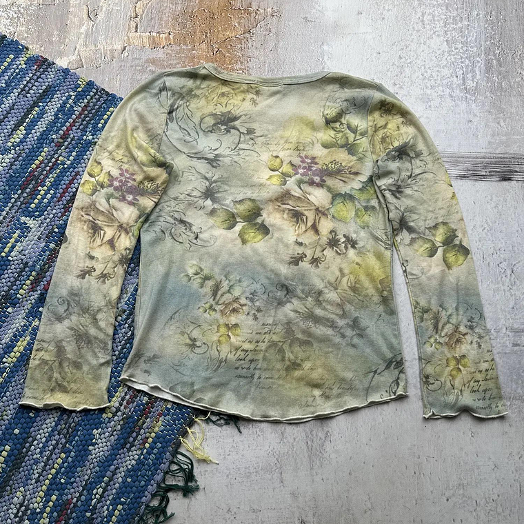 REMATE Fardo Poleras Manga Larga Mujer 20KG 1