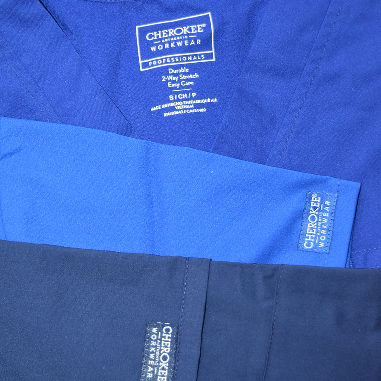 Fardo 20 kg Uniformes clinicos Premium 2