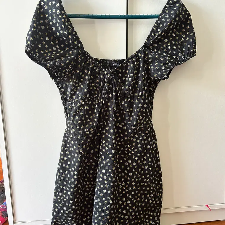 Fardo Vestidos Verano 20kg premium 4