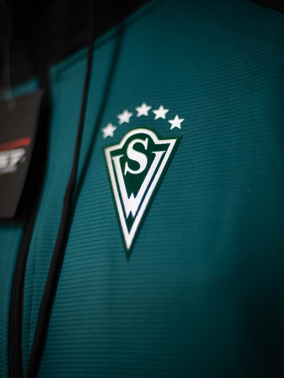 Buzo de salida Primer Equipo 2026 2