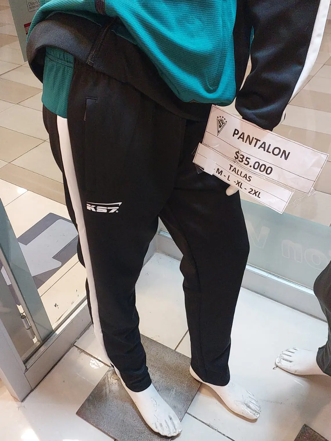 Pantalon buzo salida plantel 1